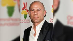 Avenatti was once considered a rising democratic star and a potential 2020 candidate before facing extortion, fraud and tax charges. Egcpzzdcyajknm