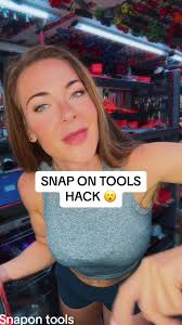 #buildyourtoolbox #snaponhack #snapontools #beginnertools #snaponwomen  #mechanichowto #beginnermechanic #snapon
