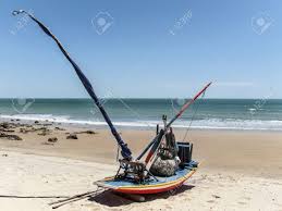 Check spelling or type a new query. Jangada Traditionellen Kleinen Fischerboot Am Strand In Fortaleza Bundesstaat Ceara Brasilien Lizenzfreie Fotos Bilder Und Stock Fotografie Image 21934341