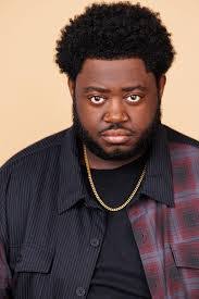 Darius Todd's Instagram, Twitter & Facebook