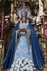 Pin En Virgenes De Gloria Andaluzas