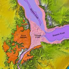 It is part of the gregory rift, the eastern branch of the east african rift, which starts in tanzania to the south and continues northward into ethiopia. East Africa S Great Rift Valley A Complex Rift System