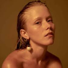 On “Sad Boy,” Grey Oakes and Julius Tunstall's Voices Meet for Harmonies  That Melt to the Touch