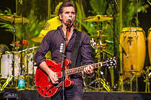 John stamos told howard stern what led to him joining the beach boys and what it's like playing with brian wilson during his. John Stamos Wikipedia