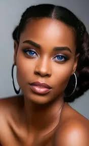 Ebony blue eyes: Görselleri görüntüleyin ve indirin — Yandex Görsel