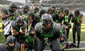 Trending news, game recaps, highlights, player information, rumors, videos and more from fox sports. Oregon Ducks Enter Top 10 Of Ap Poll Ahead Of College Football Playoff Rankings