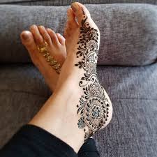 16 4k Likes 38 Comments Daily Henna Inspiration Hennainspo On Instagram Love Henna Feet By Henna Designs Feet Foot Henna Mehndi Designs Feet