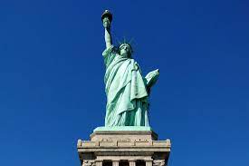 As you won't have the time to visit them all, in this article, i will tell you the best places to take pictures in san francisco. How To See The Statue Of Liberty From Manhattan