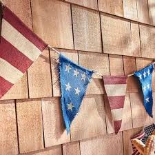 We celebrate 4th of july and canada day with a weekend of ×5 xp and discounts, missions, and special offers. 29 Best 4th Of July Decorations Red White And Blue Decorating Ideas