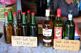 In the front of the longhouse, called the baruk, built as a fortress to protect the building from attack, you can see human skulls hanging around the fireplace as a symbol of bravery. A Visit To The Annah Rais Longhouse Visit Sarawak