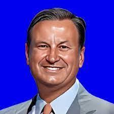 Lenora Saunders's Instagram, Twitter & Facebook