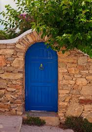 Therefore, we recommend you to choose lumber designed for outdoor use, such as cedar, pine or redwood, making sure the slats are straight and in a good condition. Garden Gates The Essential Guide Wood Finishes Direct
