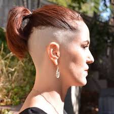 pin von aleks hairstyle auf coiffure elle qu on aime undercut lange haare undercut frau frisur undercut