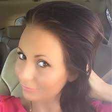 Christina Pettus's Instagram, Twitter & Facebook