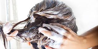 To cover gray or white hair, to change to a color regarded as more fashionable or desirable. 8 Ways You May Be Washing Your Hair Wrong Shape
