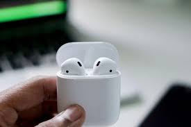 Can Use Of Airpods Cause Brain Cancer ...
