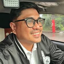 Choose to live the freedom life offers.💯 ELF Brand by YHI Philippines,  Inc. FJ Moto Enduro Silencio Expeditions Grit