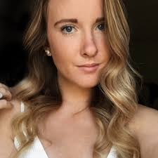 Nicole Dunlevy (@nicoledunlevy)