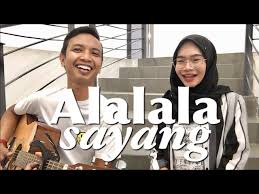 Muzik video rasmi sulung dari azarra band dengan lagu yang bertajuk 'alalala sayang'!alalala sayangazarra bandlagu : Azarra Band Alalala Sayang Cover By Ai Wahida Ejai Aziz Azarra Band With Bloopers Chords Chordify