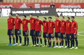 Kurz vor dem keeper springt der ball auf. Em Kader Spanien Fur Euro 2020 So Sieht Das Team 2021 Aus Watson