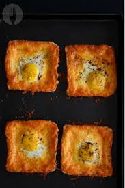 L Is For The Way You Look At Me Egg Cheesy Egg Toastie Cheesy Eggs Quick Breakfast Easy Breakfast