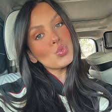 Sydney Lowe 🕊 (@sydneyloweshippy) • Instagram photos and videos