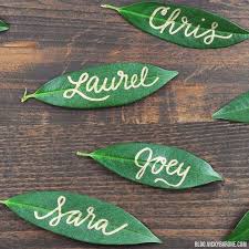 Diy Leaf Name Tags Vicky Barone Christmas Name Tags Diy Name Tags Diy Leaves