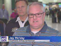 We struggled to recover:' Southwest Airlines apologizes to tens of  thousands of stranded passengers, cites 'operational challenges' with  winter storm Elliott