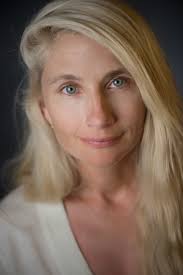 Teri Richards's Instagram, Twitter & Facebook