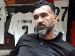 Muere ex defensa de Olimpia, Robert Lima, de un paro cardiaco mientras  jugaba fútbol