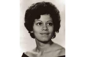 Carmen Llorens Obituary (1954