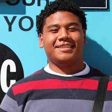 Derrick Major's Deer Valley High School Bio