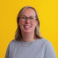 Sheena Gallagher's Instagram, Twitter & Facebook