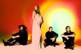 BLUES PILLS - Limpresa eccezionale è essere normali