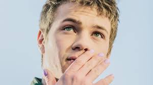 Connor Jessup of 'Locke & Key' Gets His Nails Done
