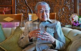 De' rumbiling 3 months ago. Pak Lah Najib Tinggalkan Perkhidmatan Awam Gemuk Kata Dr M Free Malaysia Today Fmt