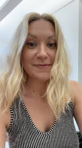 Stephanie Poe's Instagram, Twitter & Facebook