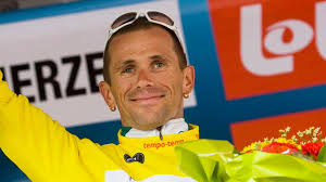 Jimmy Casper brings down the curtain