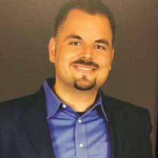 Jackie Robichaud (@JackieWFG)