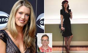 Maybe you would like to learn more about one of these? Tara Moss Sues Katoomba Doctor But He Claims She Was Negligent Daily Mail Online