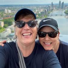 Leah Miles (@leah.twomeyhilton) • Facebook, Connect with friends