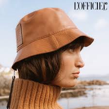 Penzance 🎣 Editorial: @lofficielbaltic Photographer: @aniamariepolewiak  Stylist: @lizzierosestylist Hmua: @mia_mihaela_makeup