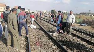 قائمة مواعيد قطارات السكة الحديد من القاهرة الي محافظات الوجهين القبلي والبحري. ØµÙˆØ± ÙˆØ£Ø³Ù…Ø§Ø¡ Ø¶Ø­Ø§ÙŠØ§ Ø­Ø§Ø¯Ø« Ø¯Ù‡Ø³ Ù‚Ø·Ø§Ø± Ù„Ù€3 Ø´Ø¨Ø§Ø¨ Ø¨Ø§Ù„Ø¥Ø³Ù…Ø§Ø¹ÙŠÙ„ÙŠØ© Ø§Ù„Ù…Ø­Ø§ÙØ¸Ø§Øª Ø§Ù„ÙˆØ·Ù†