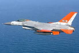 What is a fighter jet? Us Air Force Successfully Flies Unmanned F 16 Says Robotic Planes Will Only Be Used As Target Practice Abc News Australian Broadcasting Corporation