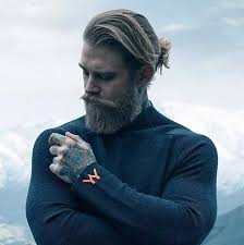 Autumn/winter 2014 is all about unique and bespoke hairstyles that experiment with length, colouring and dramatic contrasts. 60 Awesome Long Hairstyles For Men 2021 Gallery Hairmanz