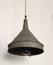 Repurposed Galvanized 40 39 S Funnel Pendant Lamp With Edison Bulb By Aphrodites Rustikale Beleuchtung Diy Beleuchtung Ausgefallene Lampen