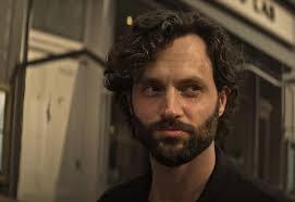 You', crítica: la segunda parte de la cuarta temporada es un delirio