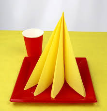 Pliage de serviettes en papier. Serviette En Papier Pour Decoration De Table D Anniversaire