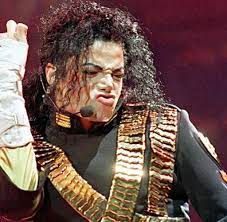 See more ideas about michael, micheal jackson, michael jackson. Verbrennungsunfall Video Zeigt Michael Jackson Mit Haaren In Flammen Welt