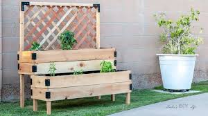 One of the most common and popular vegetables found in any garden is the. 18 Clever Diy Vertical And Container Garden Ideas For Small Spaces